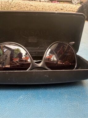 Versace Black Sunglasses with case